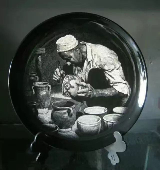 1696646701169086248.png